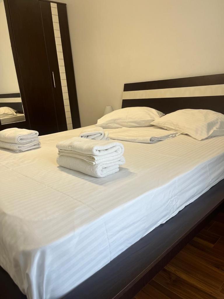 Fratellyvibe Mamaia Lejlighed Eksteriør billede