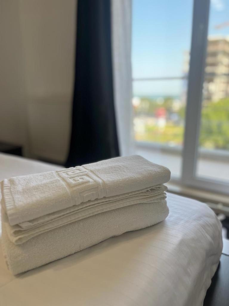 Fratellyvibe Mamaia Lejlighed Eksteriør billede