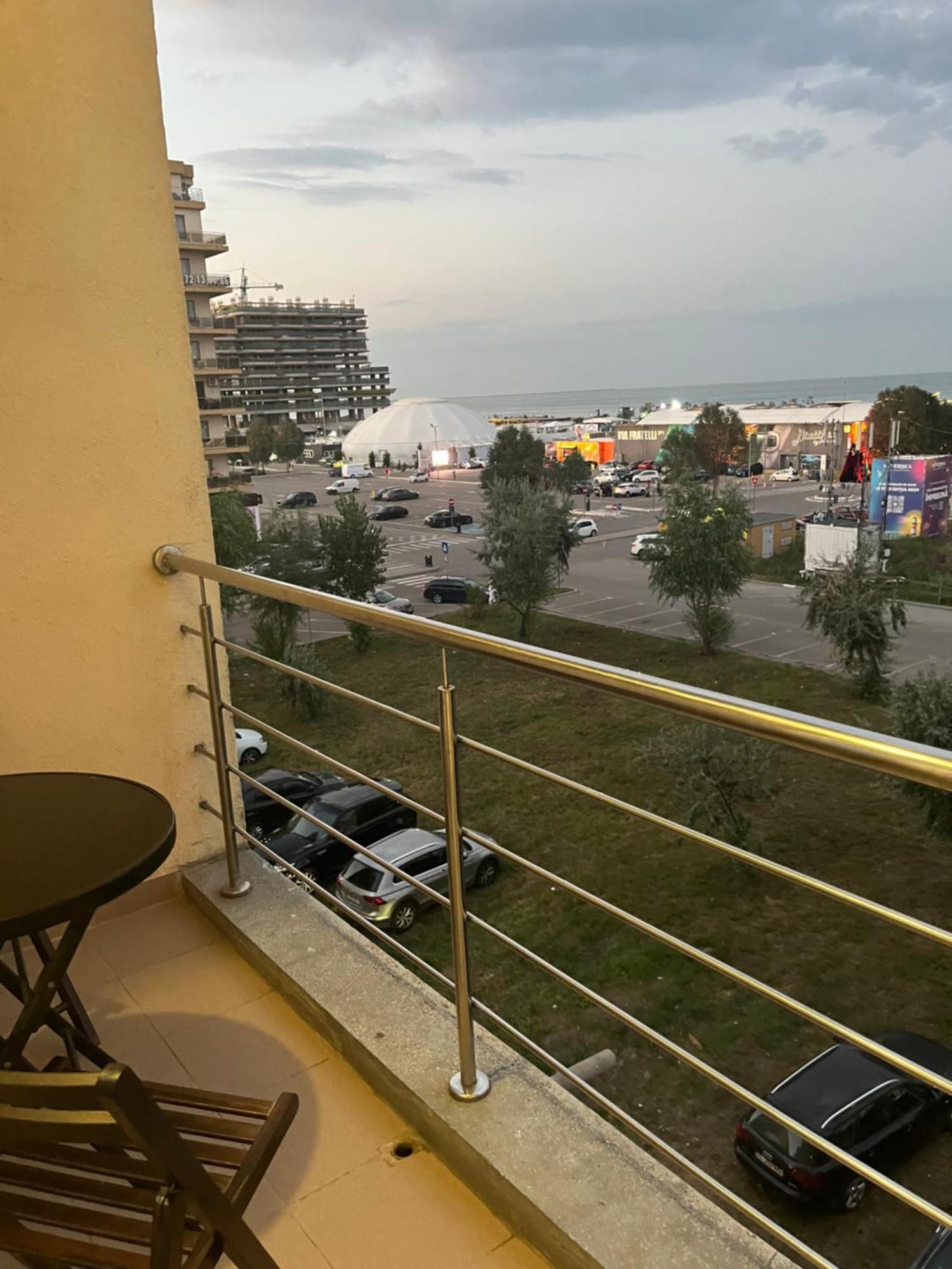 Fratellyvibe Mamaia Lejlighed Eksteriør billede