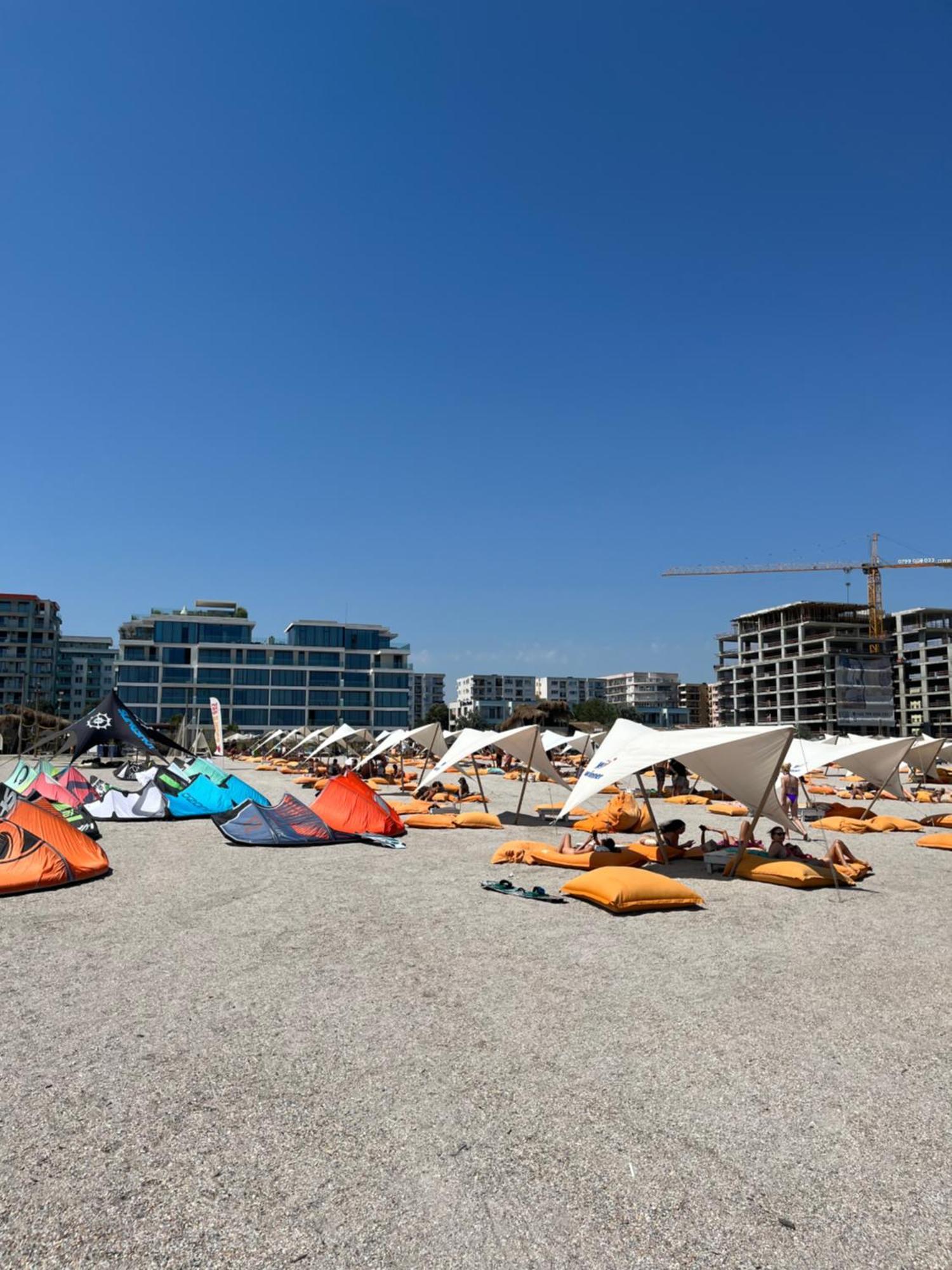 Fratellyvibe Mamaia Lejlighed Eksteriør billede