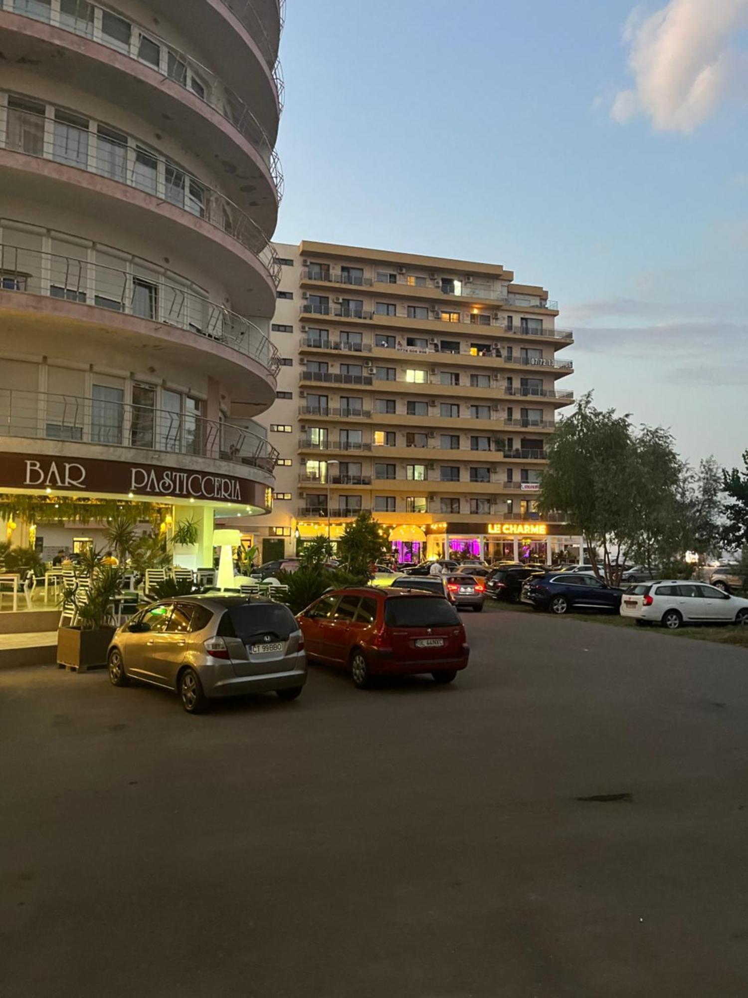 Fratellyvibe Mamaia Lejlighed Eksteriør billede